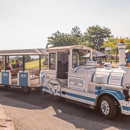Cap Esterel Climatise Vue Partielle Apartament