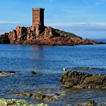 Appartement Cap Esterel Climatise Vue Partielle *