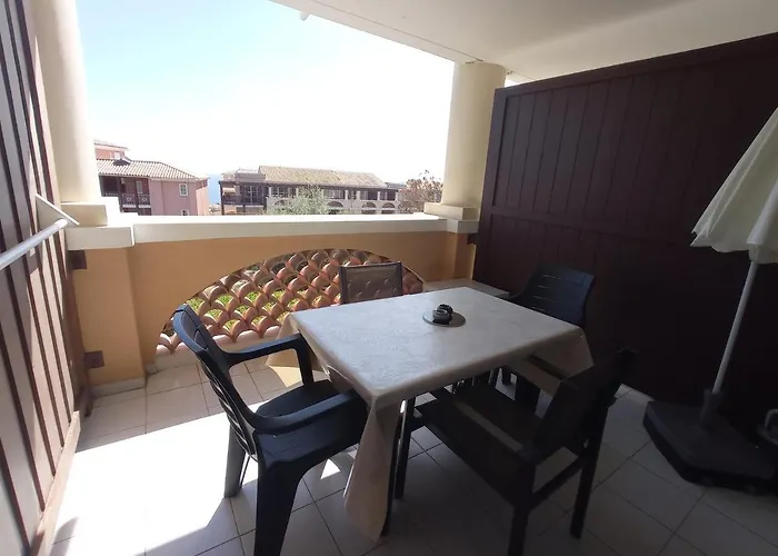 Cap Esterel Climatise Vue Partielle *